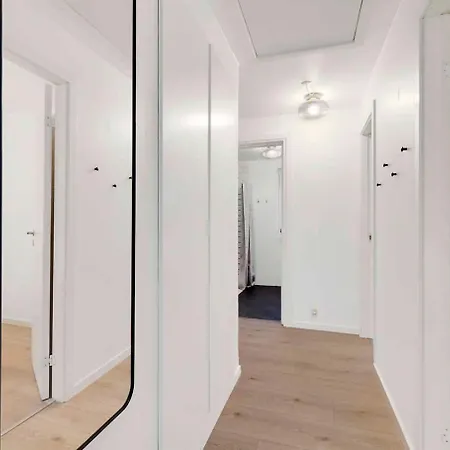 Beautiful Newly Renovated Summer House By The Sea Hébergement de vacances