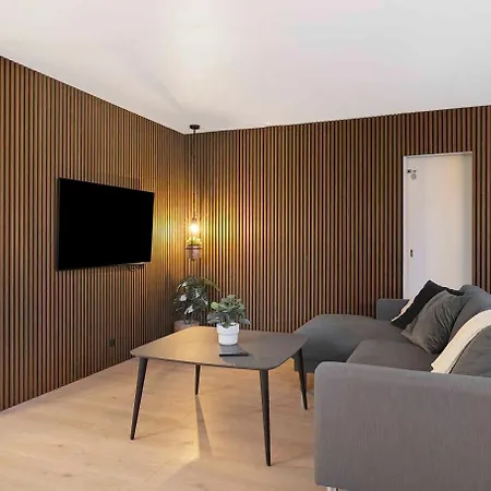 Beautiful Newly Renovated Summer House By The Sea Vakantiehuis *