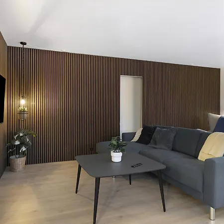 Feriehus Beautiful Newly Renovated Summer House By The Sea Frorup